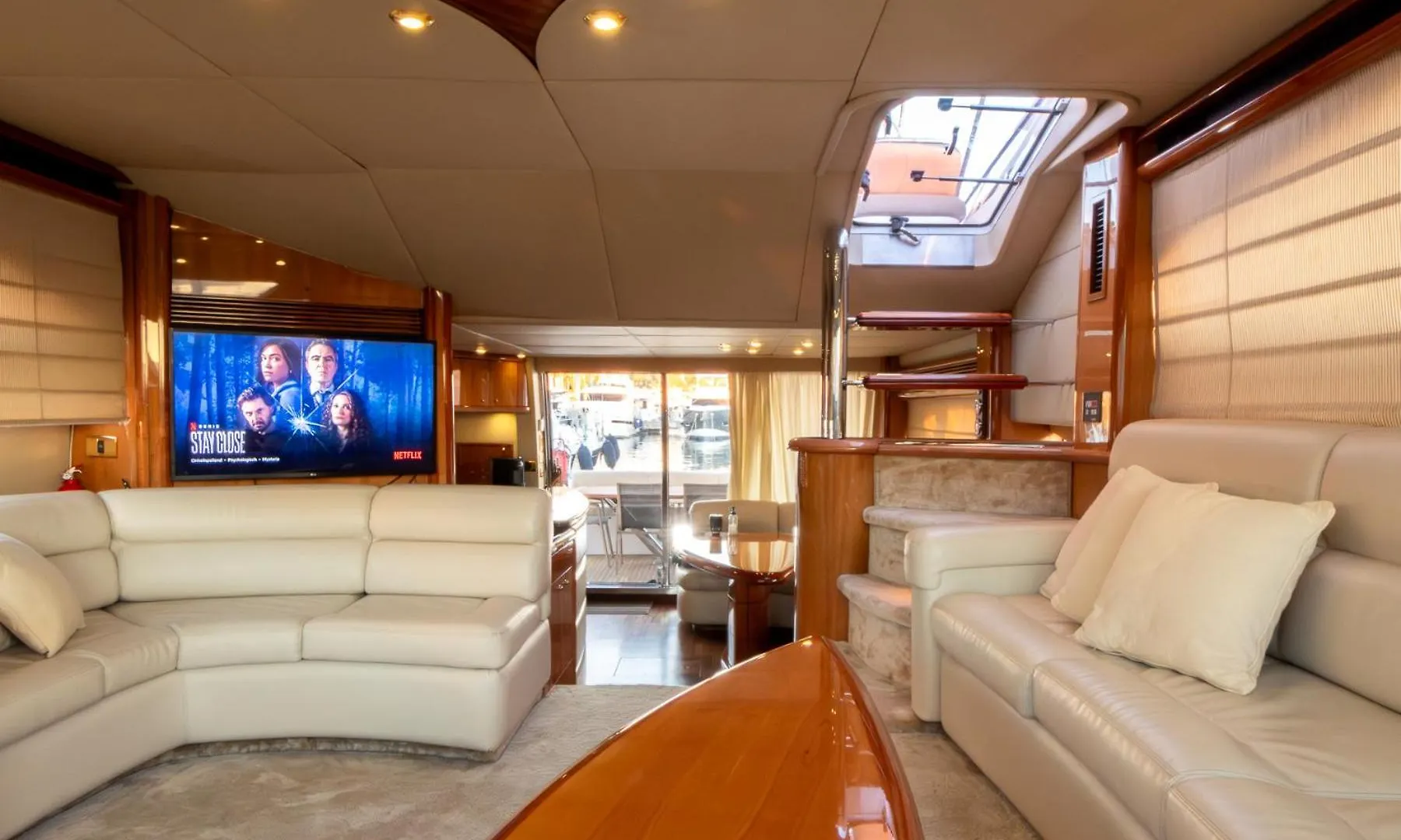 Luxury Yacht 