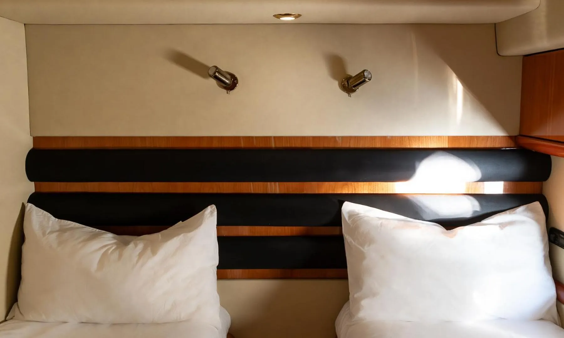 Bådhotel Luxury Yacht 